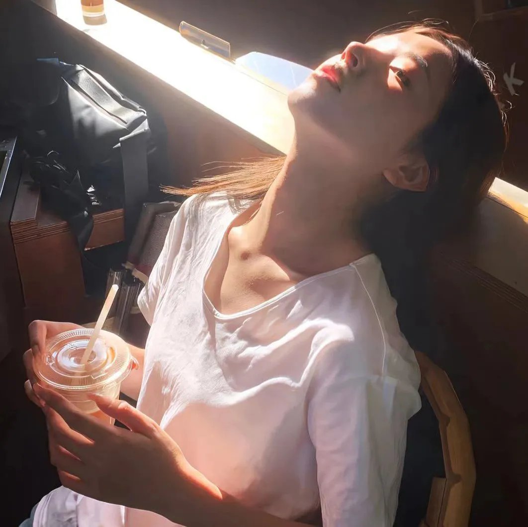 夏天的大人们